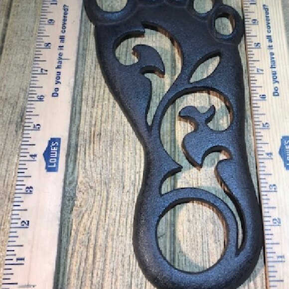 Two (2) Cast Iron Bare Foot Garden Stepping Stone 11 1/2" long Two (2) 0170-0882 - Picture 11 of 12